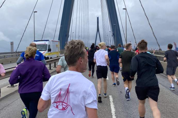 Joggen f&uuml;r den Denkmalschutz: K&ouml;hlbrandbr&uuml;ckenlauf