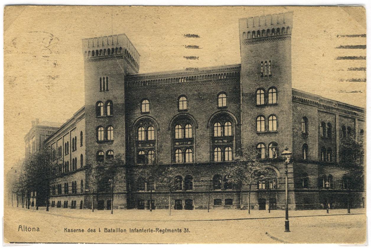 Stra&szlig;enfassade kurz nach dem Bau, Quelle: Sammlung Frank Omland