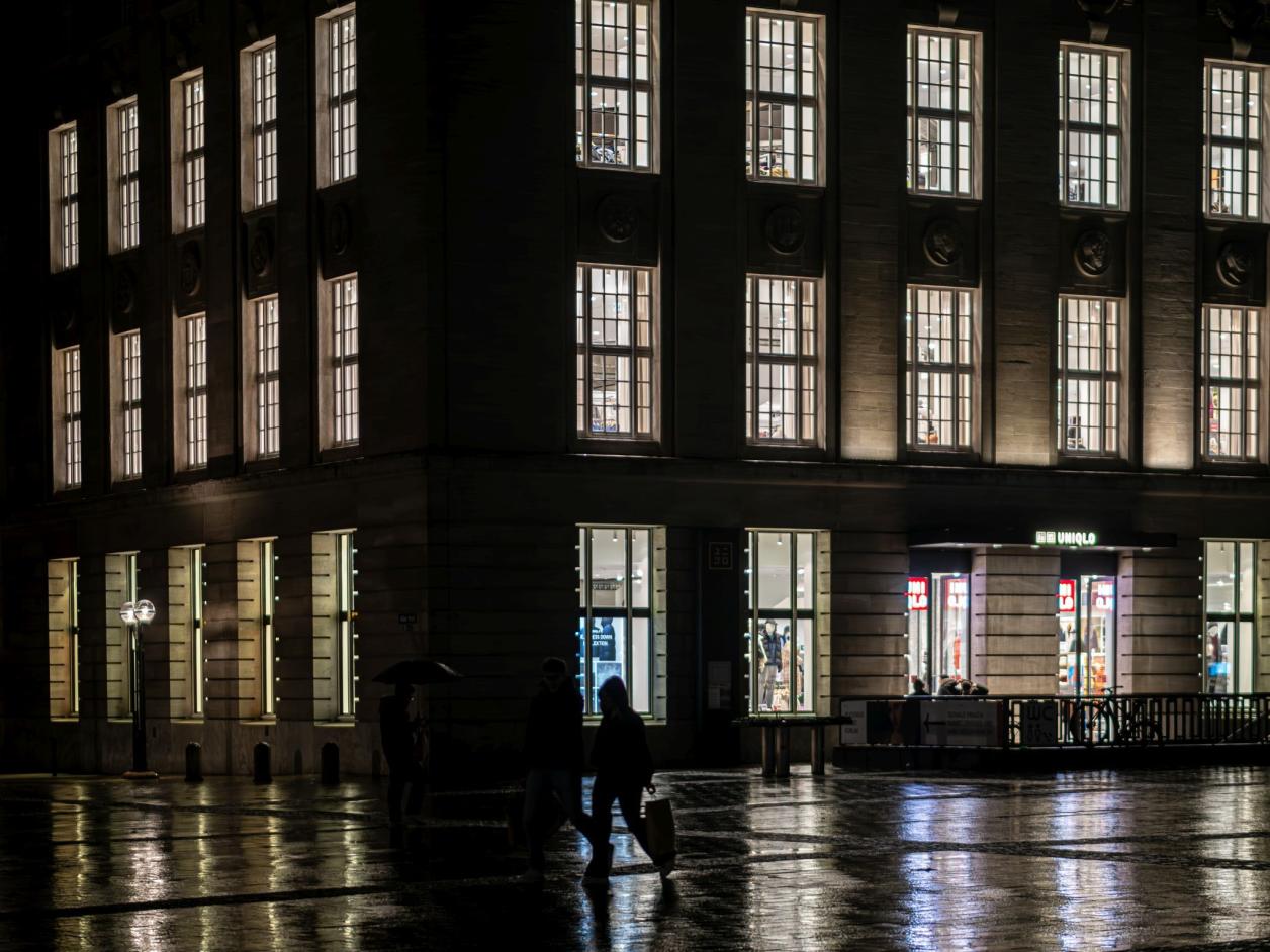 Abendlicher Rundgang zu Lichtern der Innenstadt