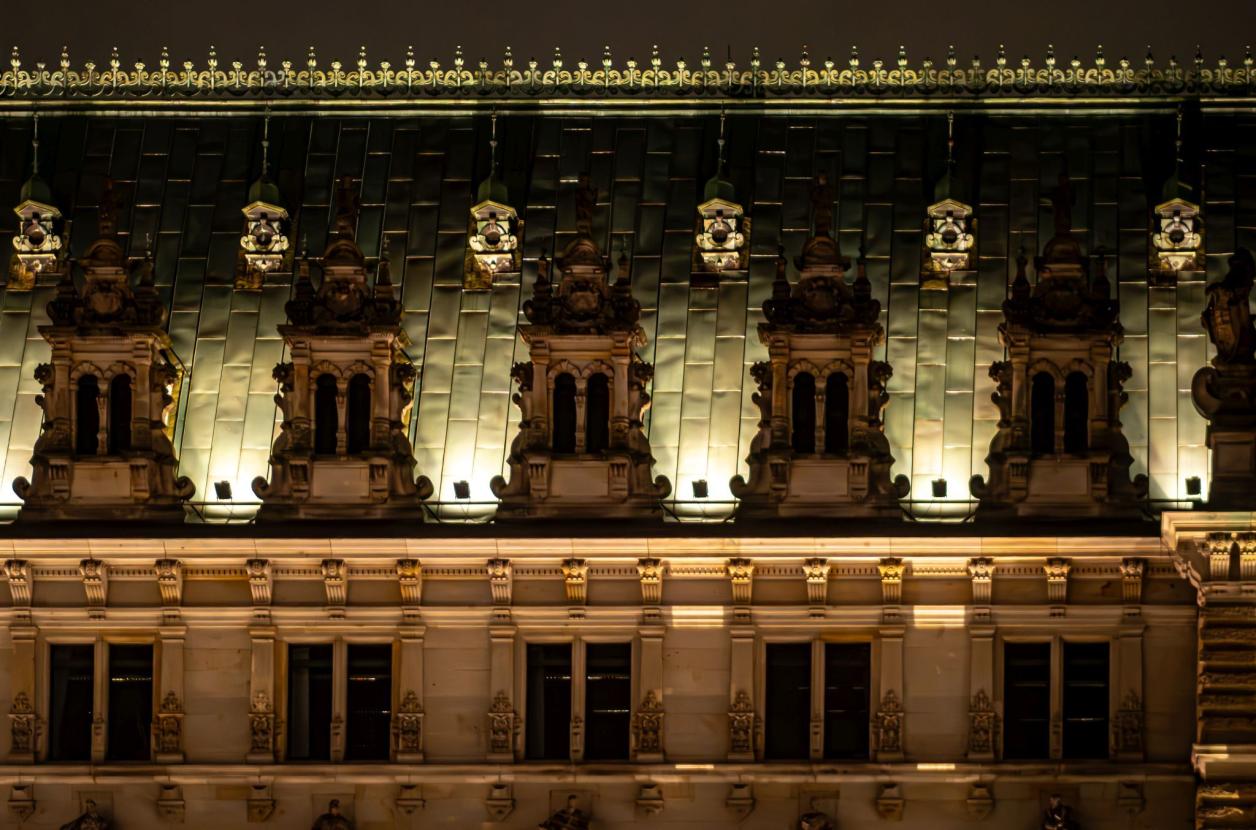 Abendlicher Rundgang zu Lichtern der Innenstadt