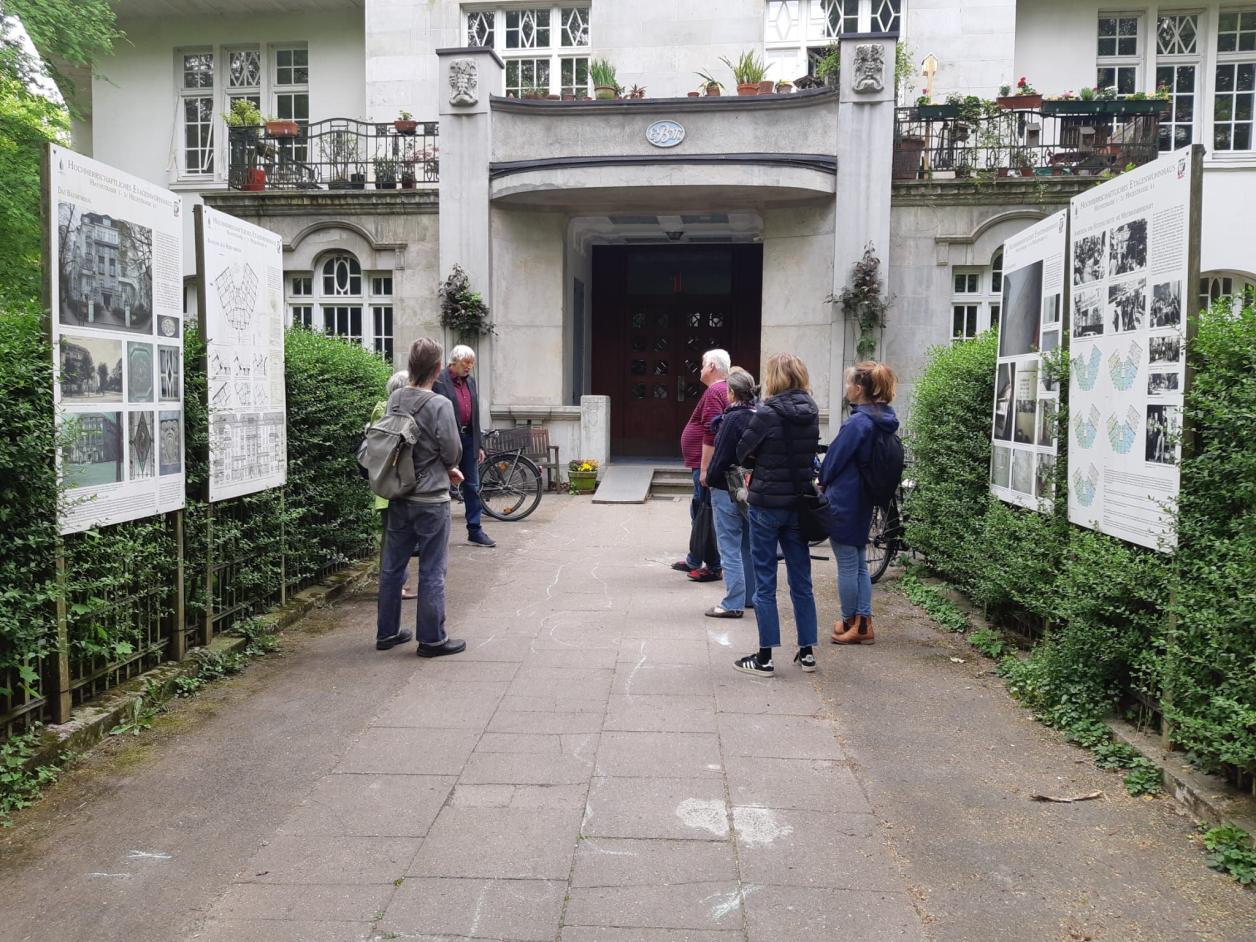 Besichtigung Etagenwohnhaus Haynstraße 1