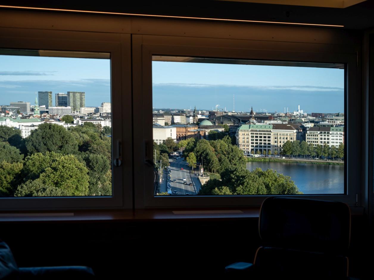 Besichtigung Finnlandhaus und Rundgang Esplanade