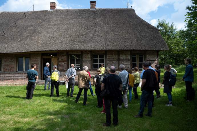 Besichtigung Hufnerhaus mit Jugendbauhütte