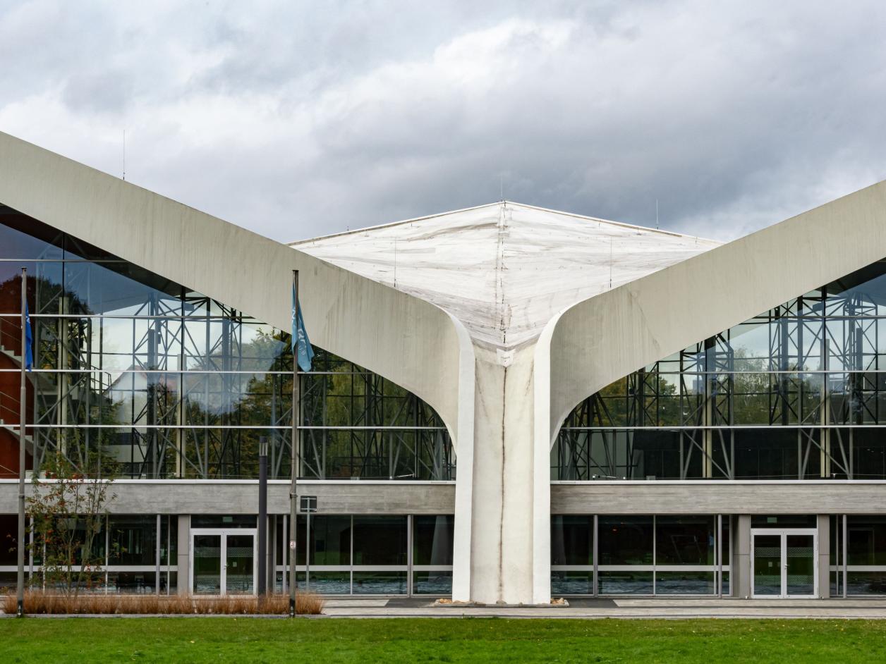 Alsterschwimmhalle, Foto: Heinz Brossolat