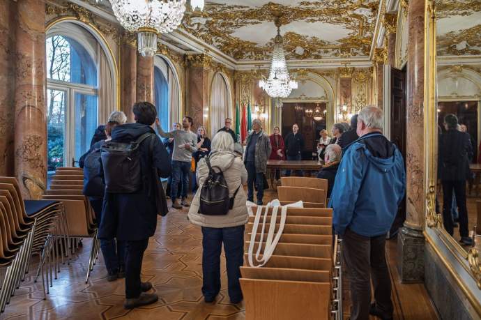 Besichtigung: Rathaus und ehemaliges Standesamt Bergedorf
