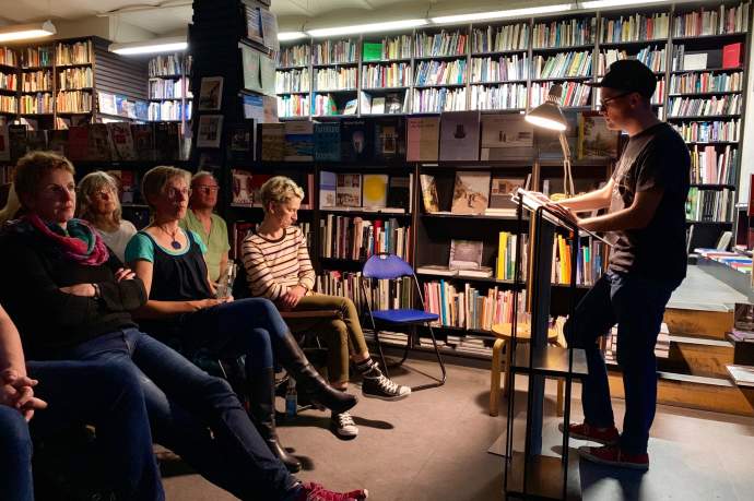 Buchvorstellung: Ein Haus auf dem Land / Eine Wohnung in der Stadt