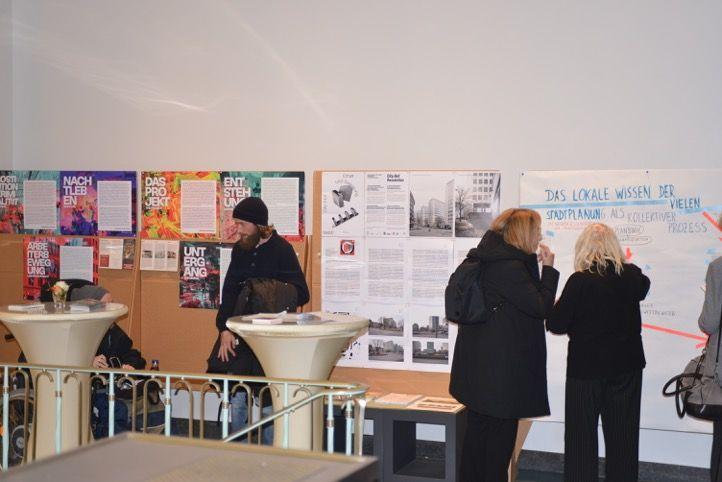 Stellwände in der Patriotischen Gesellschaft, Foto: Yo Loewy