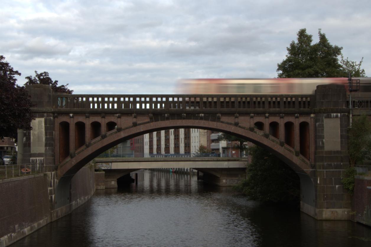 Br&uuml;cke in Barmbek, Foto: Moritz Petersen