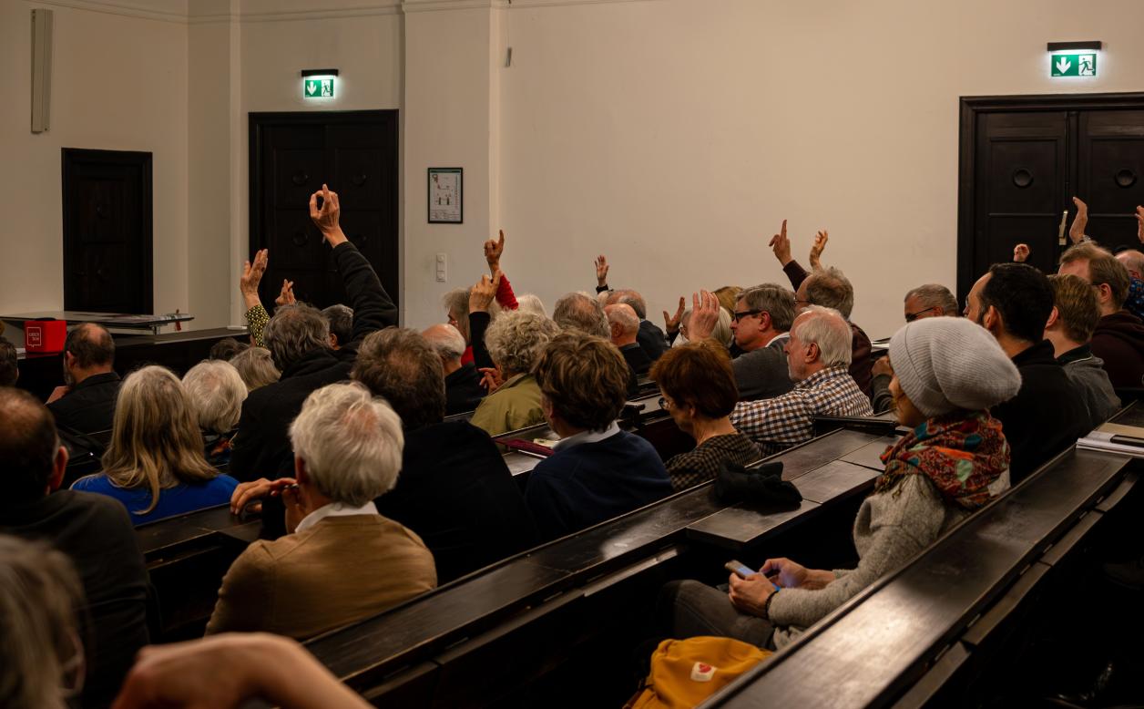 Rege Publikumsbeteiligung, Foto: Heinz Brossolat
