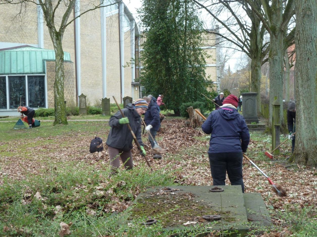 Garteneinsatz Alter Hammer Friedhof