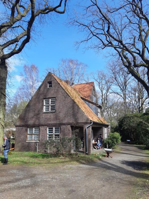 Garteneinsatz am Künstlerhaus Maetzel