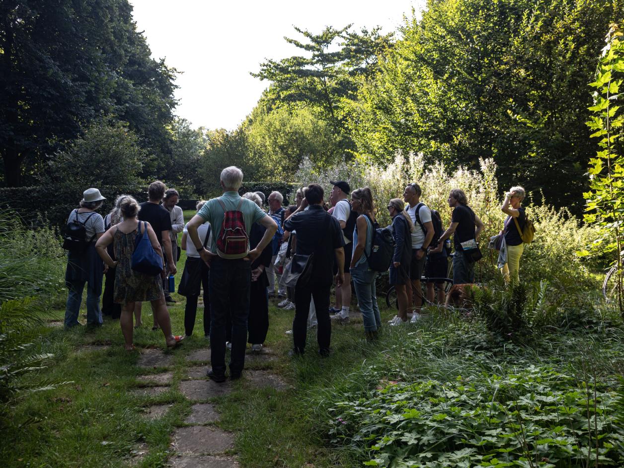 Schulgarten, hier..., Foto: Heinz Brossolat