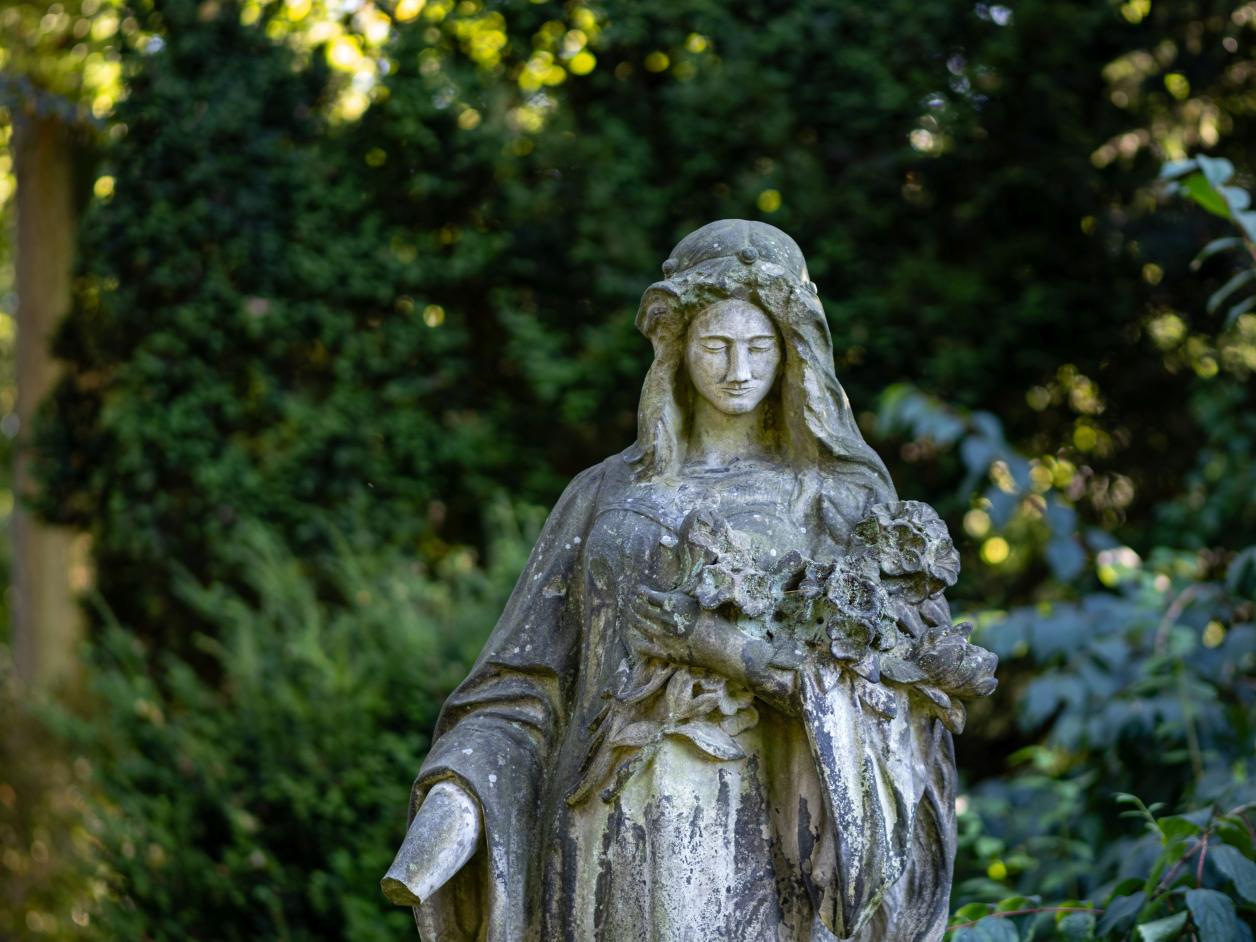 Statue aus der Entstehungszeit der Parklandschaft, Foto: Heinz Brossolat