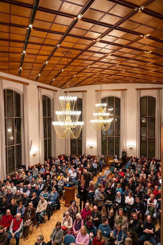 Diskussion: "Wem gehört das Stadtbild?"