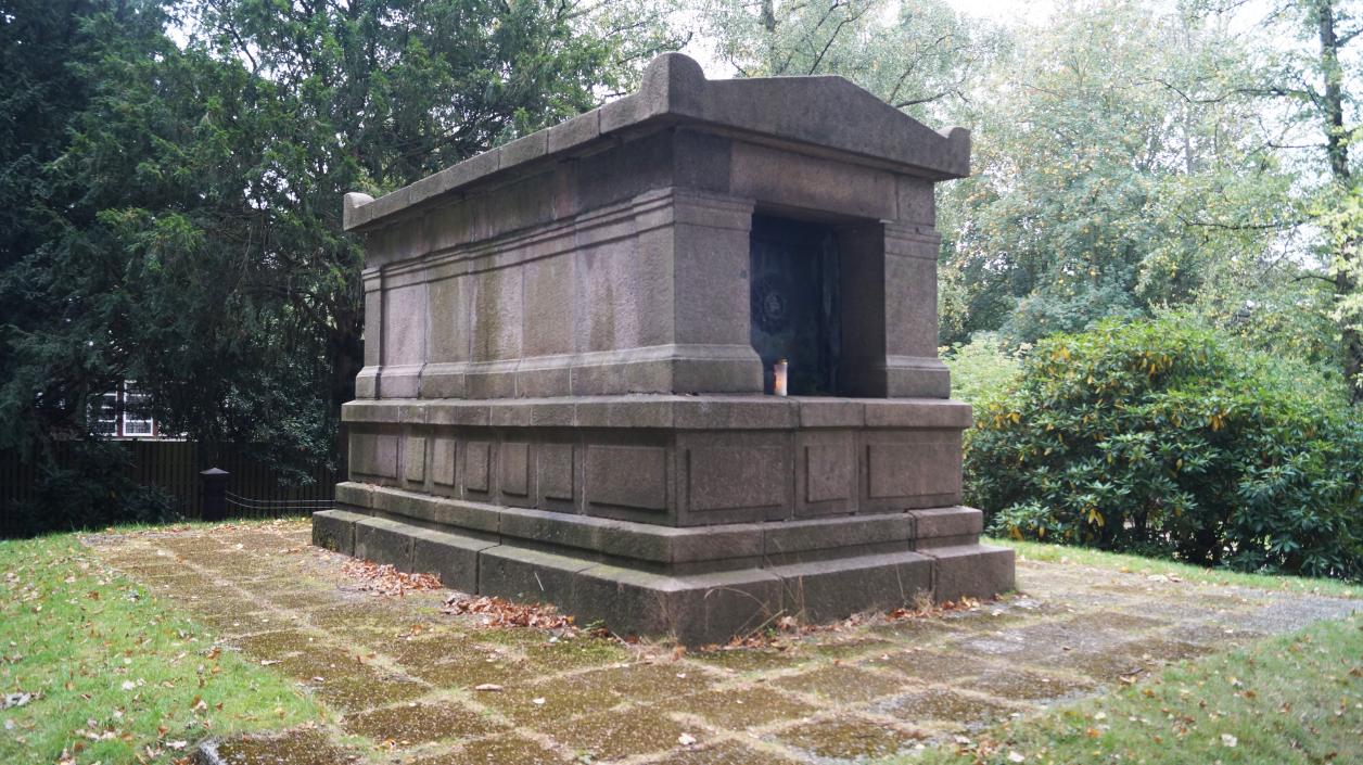 Mausoleum Karl Sievekings, Foto: Antipas Papageorgiou