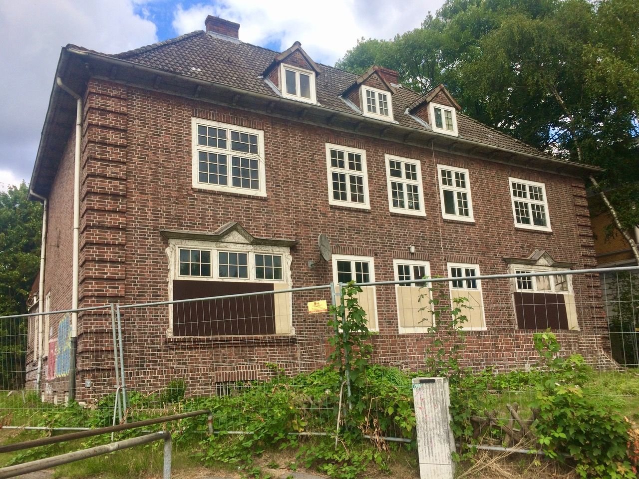 Backstein-Villa in Bahrenfeld verfällt | Denkmalverein Hamburg
