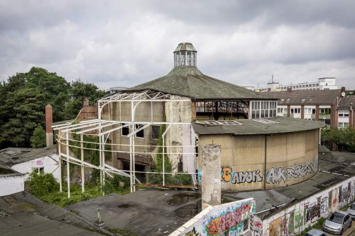 Neubau statt Schilleroper?