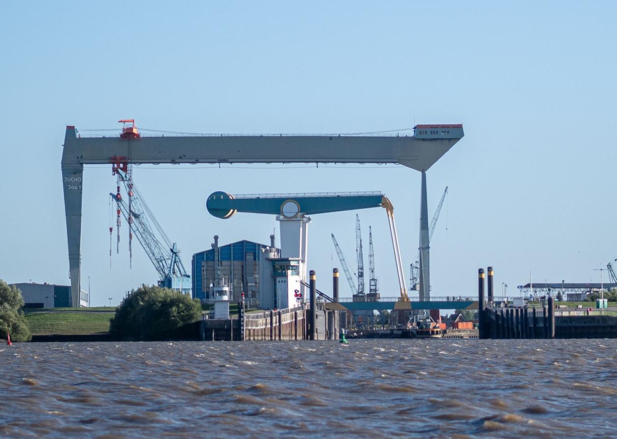 Die Werft von weitem im Jahr 2015, Foto: Heinz Brossolat