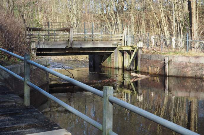 Verfall der Mellingburger Schleuse