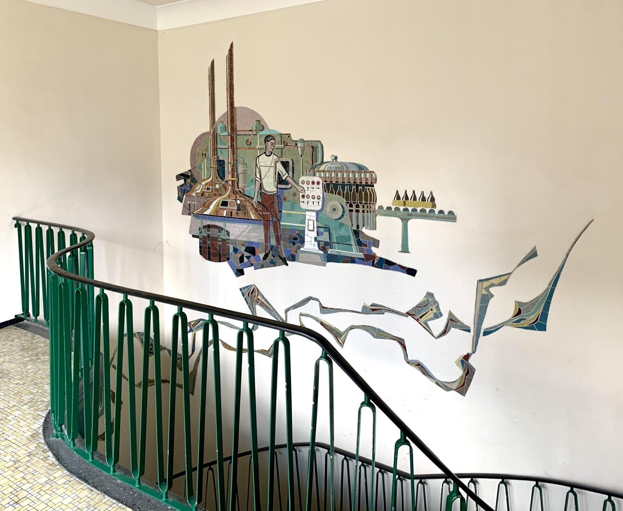Wandmosaik im Treppenhaus im Jahr 2021, Foto: Kristina Sassenscheidt