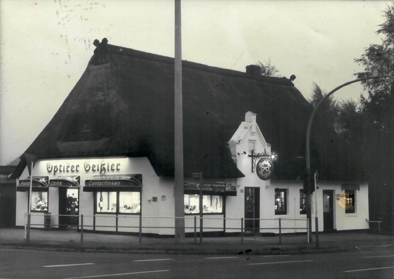 Undatiertes Foto, Nutzung durch Optiker, Quelle: Luruper Nachrichten